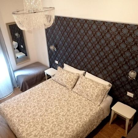 Dante Rooms And Apartment 特伦托 外观 照片
