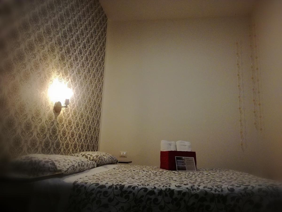 Dante Rooms And Apartment 特伦托 外观 照片