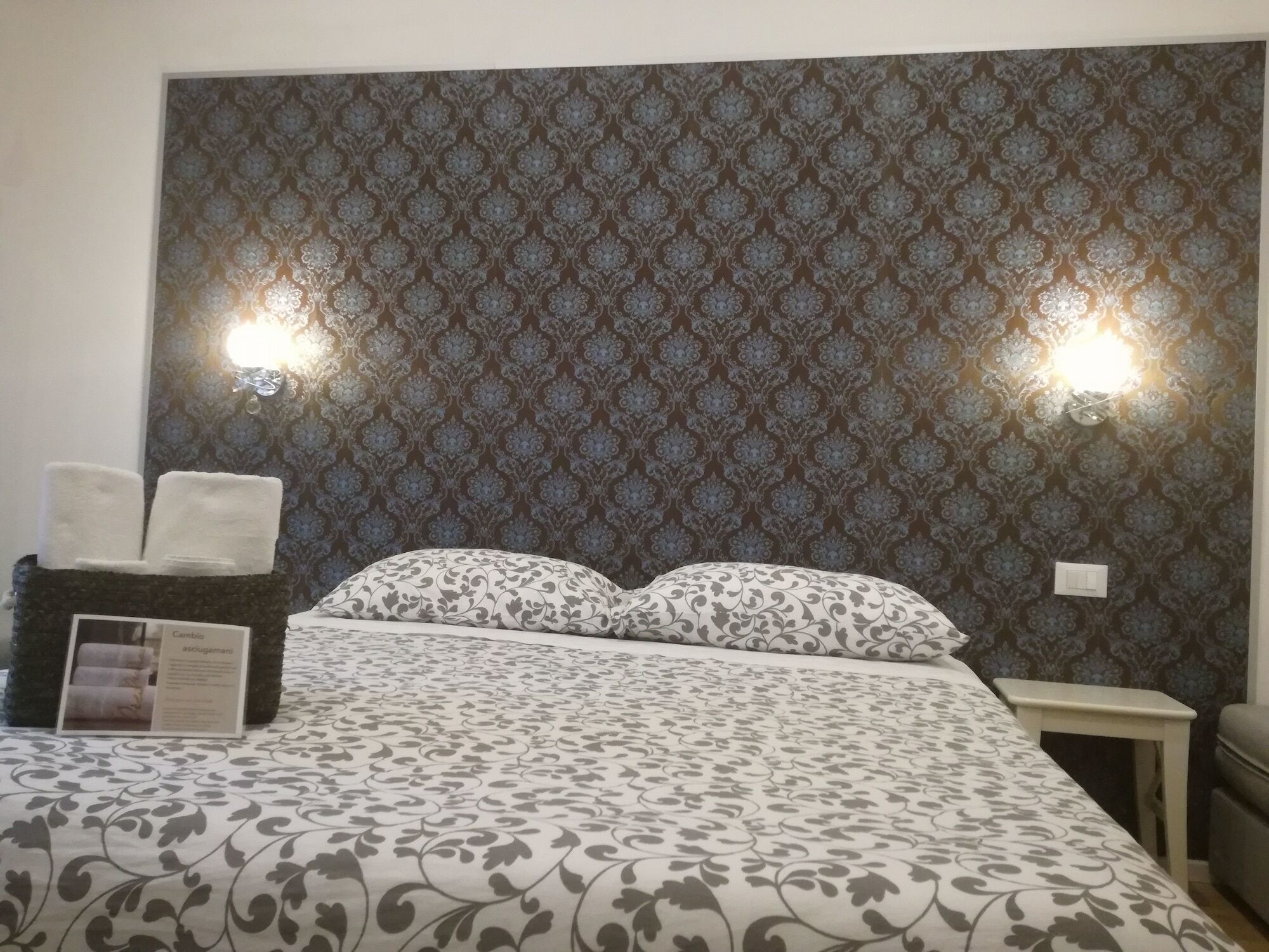 Dante Rooms And Apartment 特伦托 外观 照片